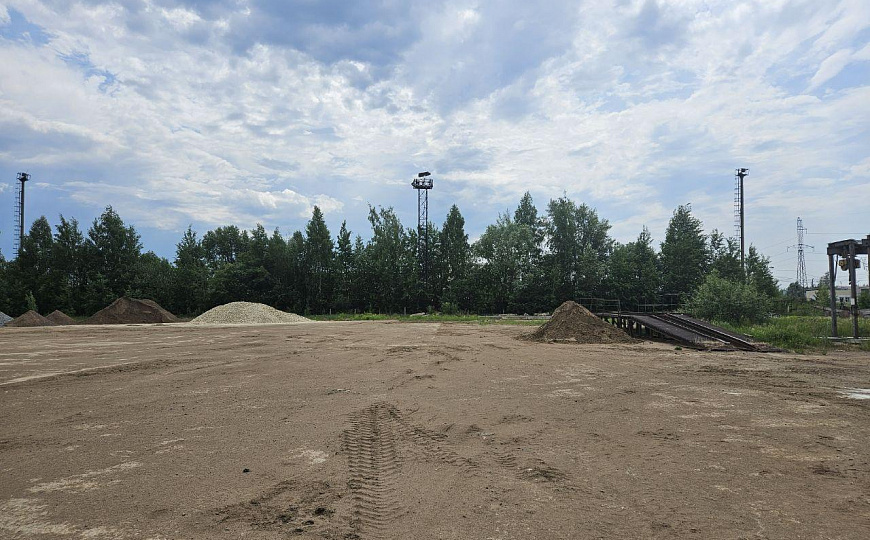 Сдается бетонированная площадка фото