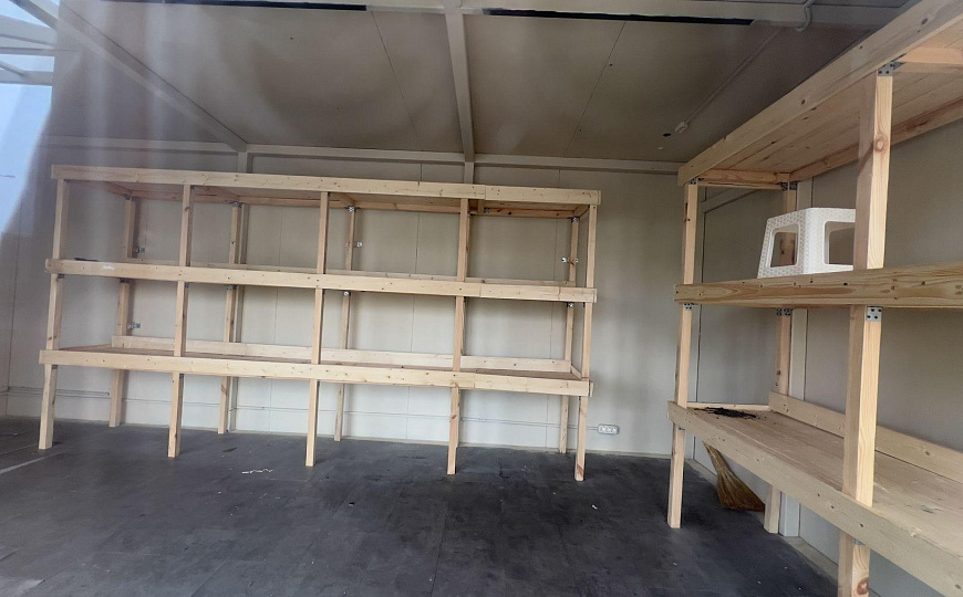 Сдам павильон у метро ,24м2 фото