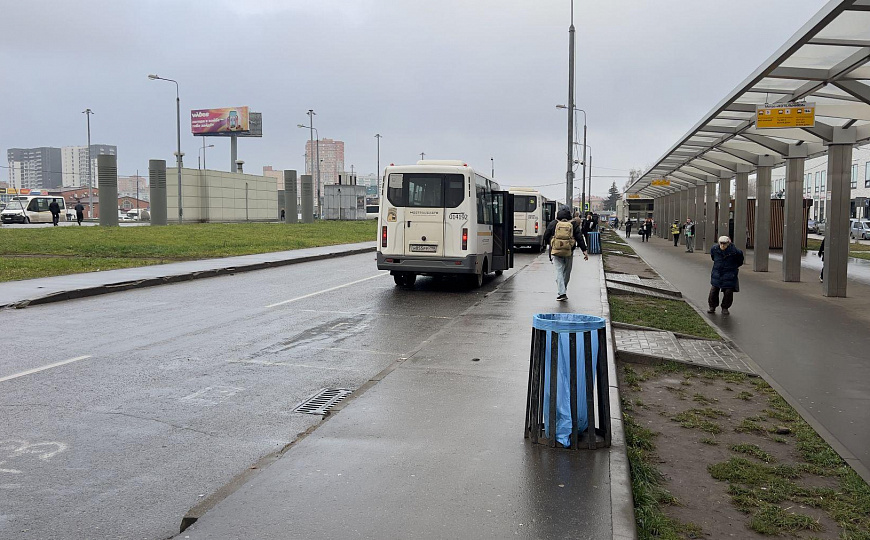 Сдам павильон у метро ,24м2 фото