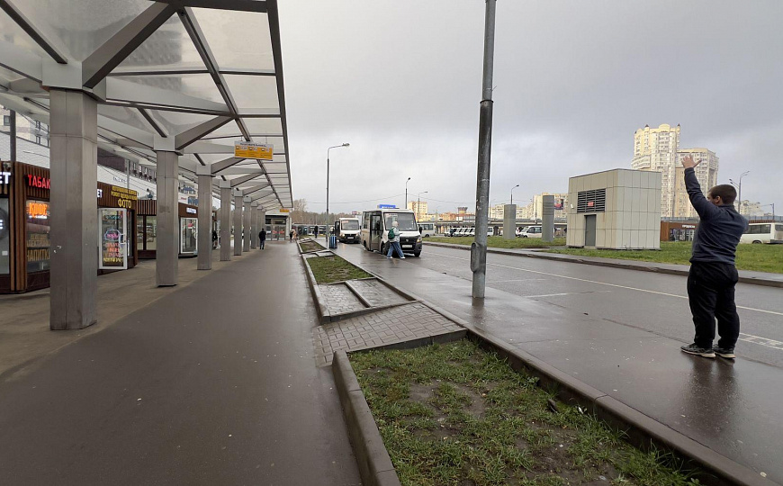 Сдам павильон у метро ,24м2 фото