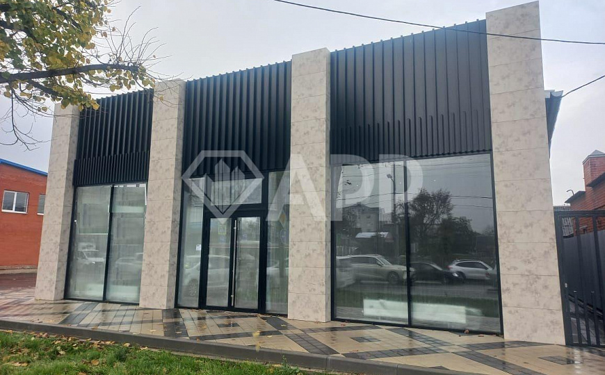 Сдам отдельно стоящее здание, 235 м² фото