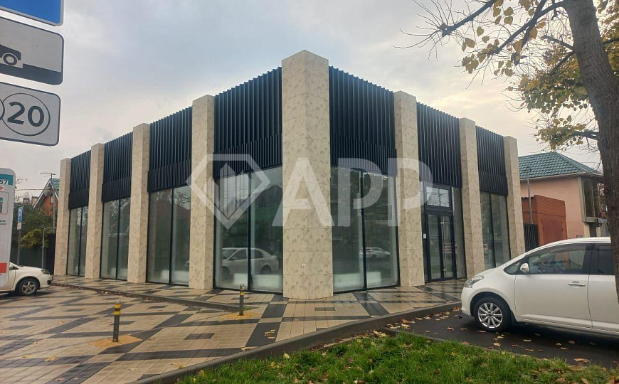 Сдам отдельно стоящее здание, 235 м² фото