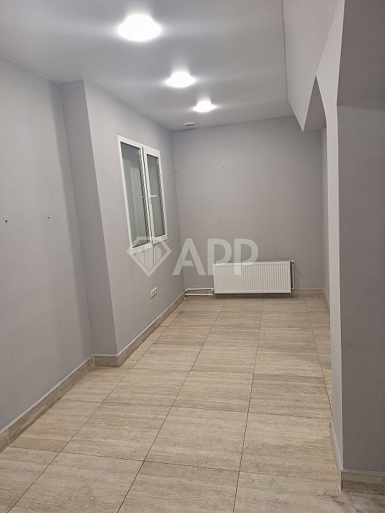 Сдам помещение в центре с кондиционером, 17м² фото