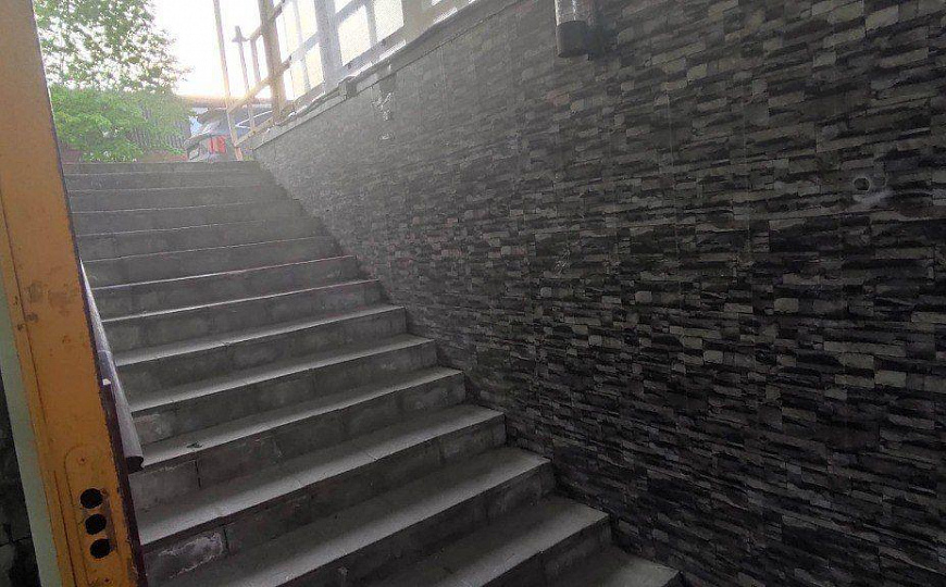 Сдам цоколь по низкой цене  фото