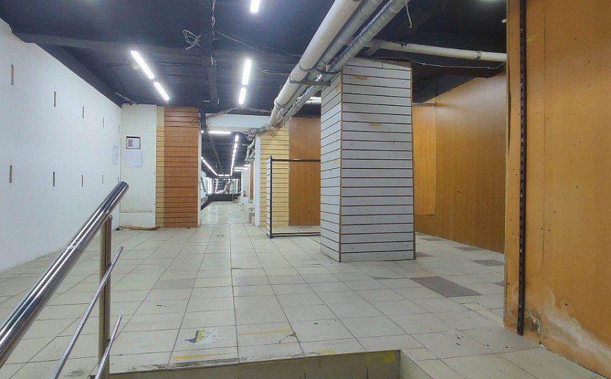 Сдам цоколь по низкой цене  фото