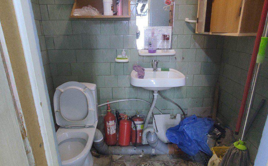 Сдам цоколь по низкой цене  фото