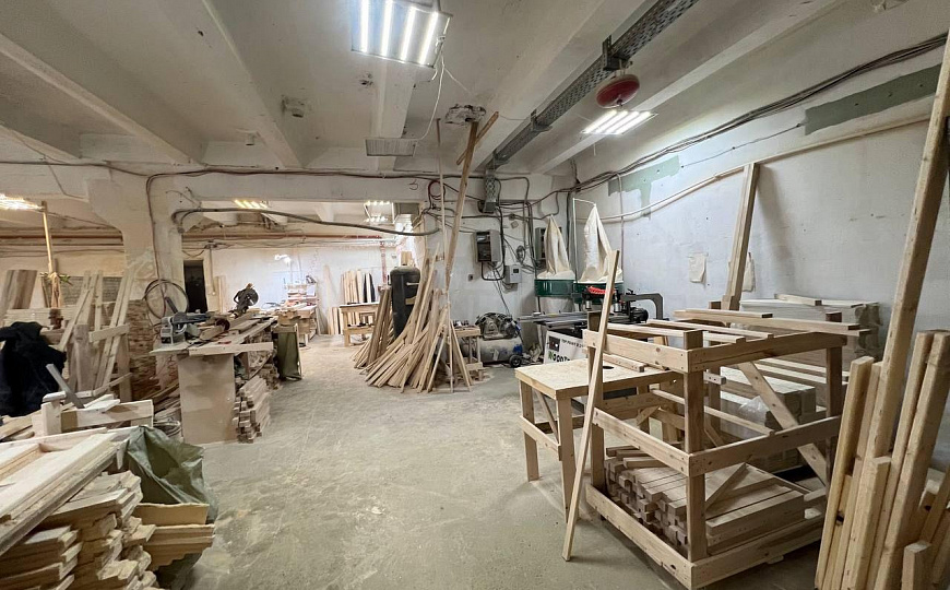 Продается здание - производство/офис/склад, 2121м², 1 линия фото