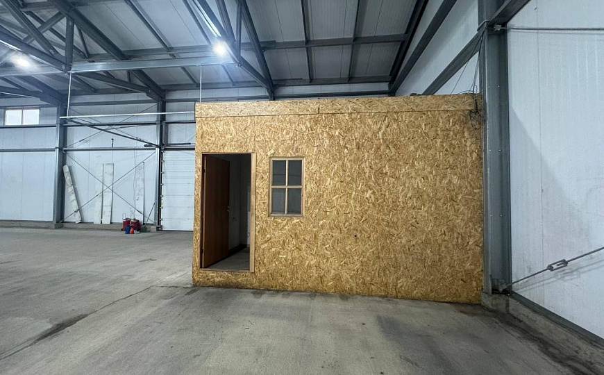 Сдам складское помещение 600м2 фото