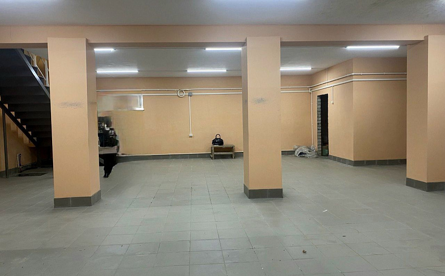 Помещение свободного назначения в аренду фото