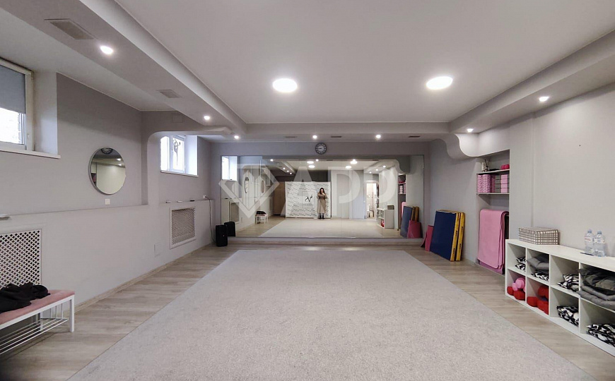 Сдаю помещение свободного назначения, 62 м² фото