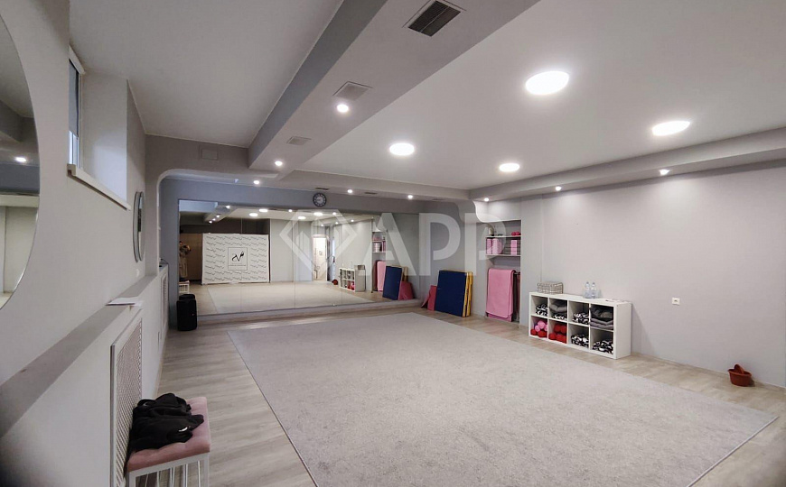 Сдаю помещение свободного назначения, 62 м² фото