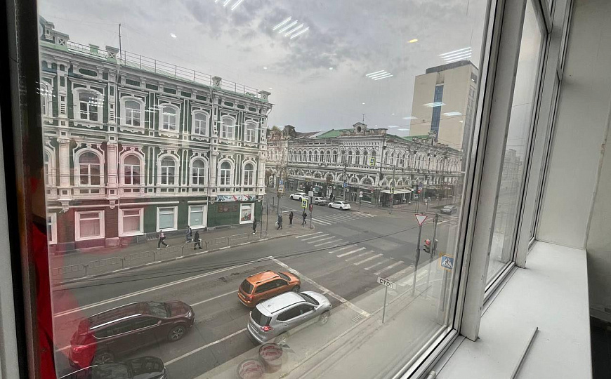 Торгово-офисная площадь, 725 м² фото