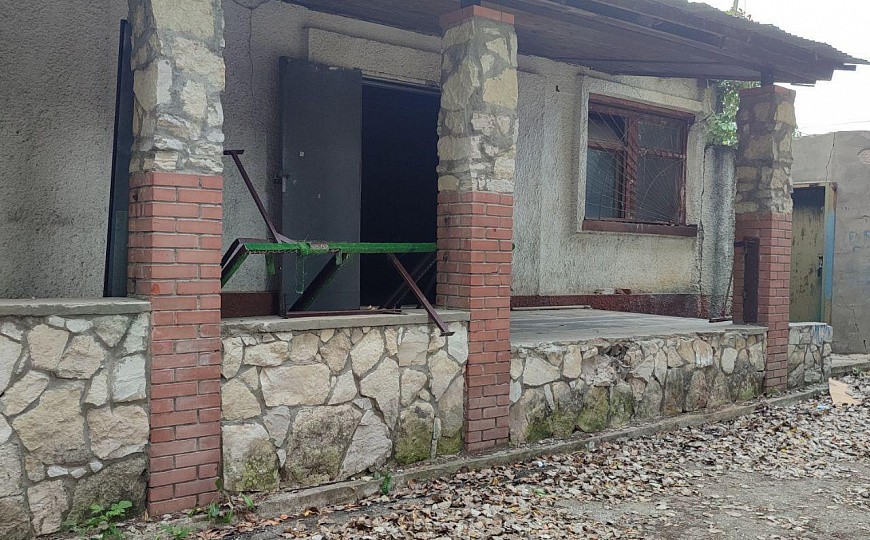 Кафе, столовая на первой линии фото