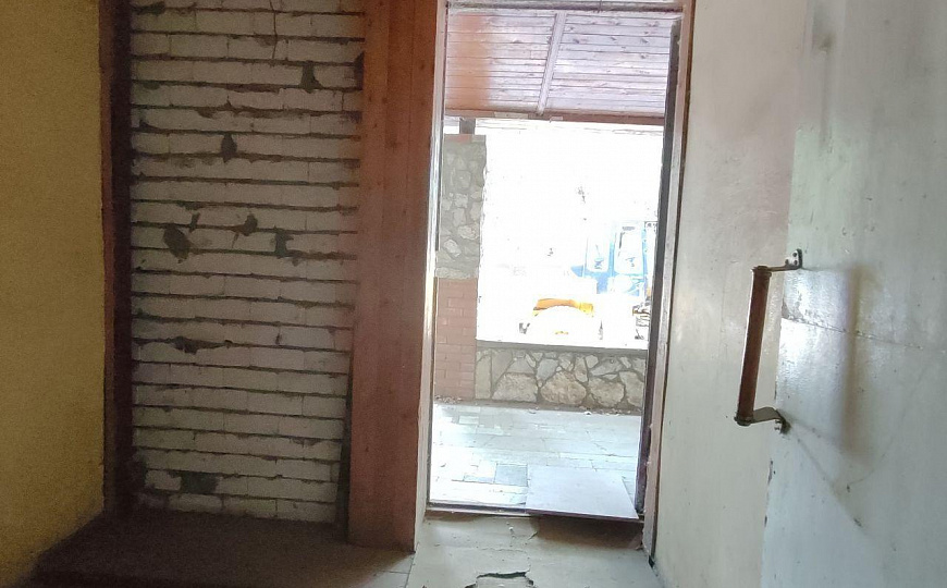 Кафе, столовая на первой линии фото