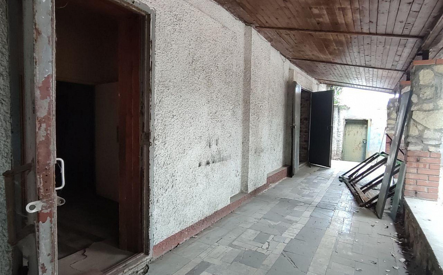 Кафе, столовая на первой линии фото