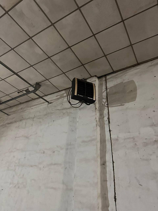 Теплый Склад в районе Авангарда 930 м2 фото