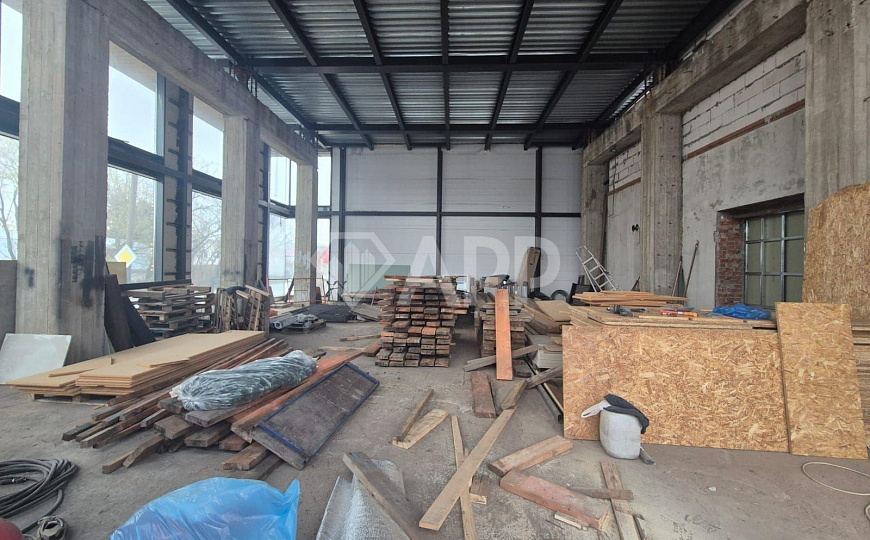 Сдам отдельно стоящее здание, 180 м² фото