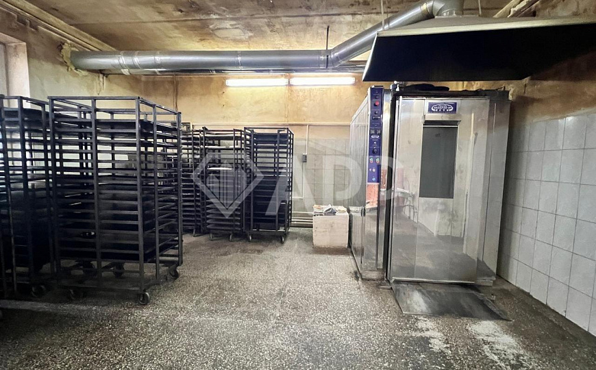 Сдам помещение свободного назначения, 400 м² фото