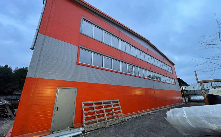 Склад, производство два здания 2727м2+(з/у 40,3 сотки)  фото