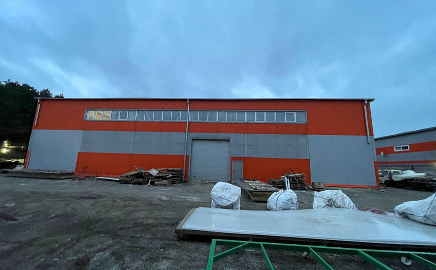 Склад, производство два здания 2727м2+(з/у 40,3 сотки)  фото