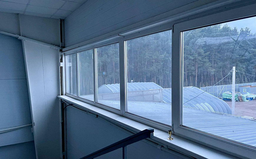 Склад, производство два здания 2727м2+(з/у 40,3 сотки)  фото