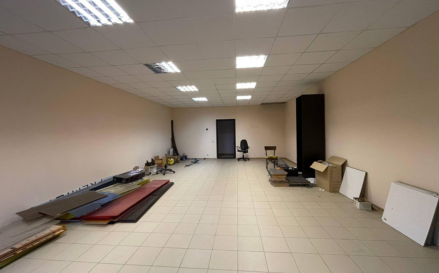 Склад, производство два здания 2727м2+(з/у 40,3 сотки)  фото