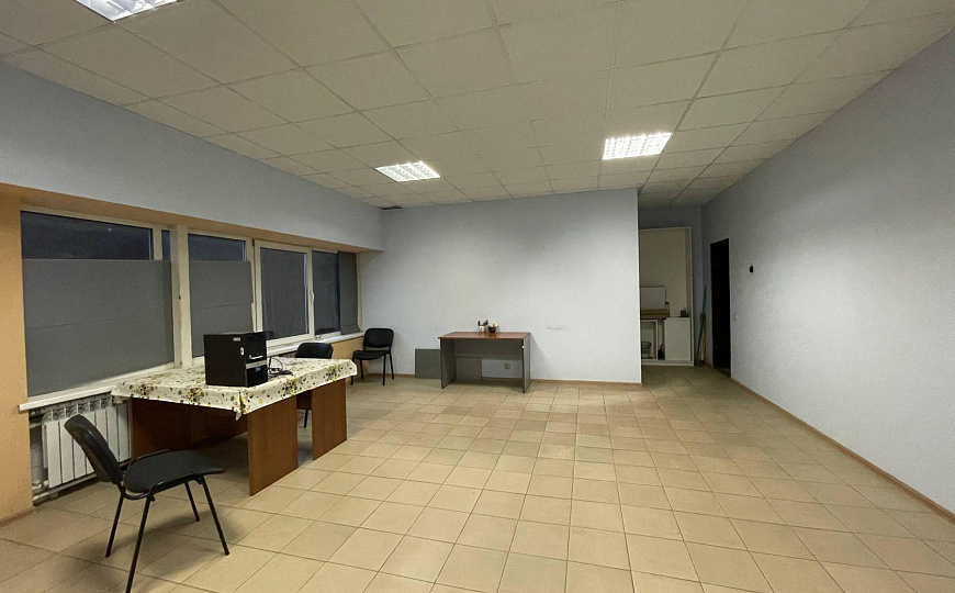 Склад, производство два здания 2727м2+(з/у 40,3 сотки)  фото