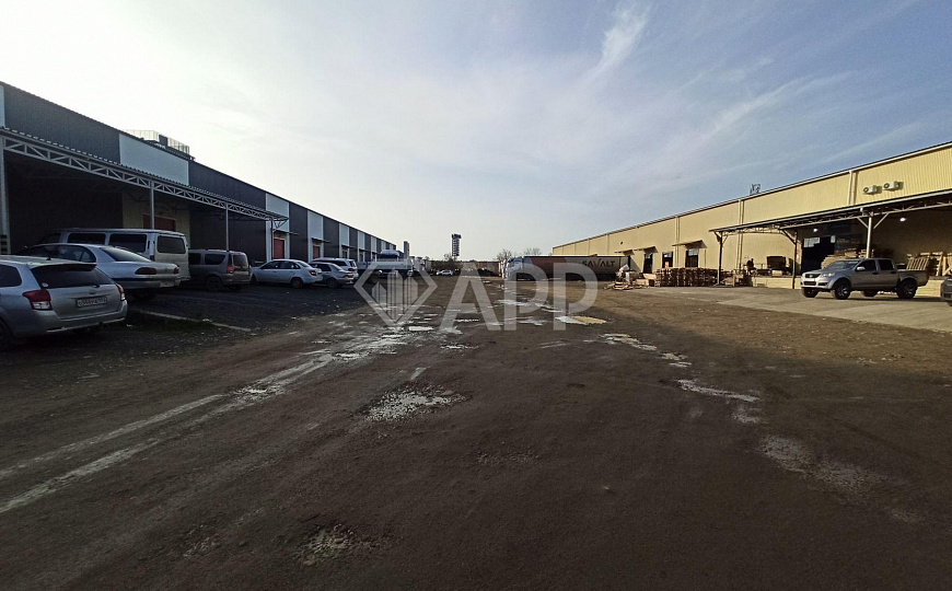 Сдам складское помещение, 1 500 м² фото