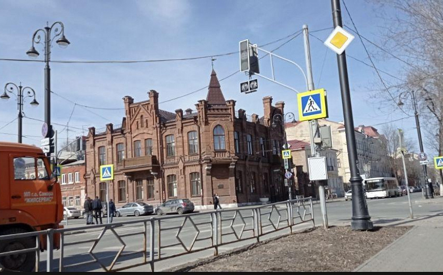 Отдельно стоящее здание 180м2 в историческом центре фото