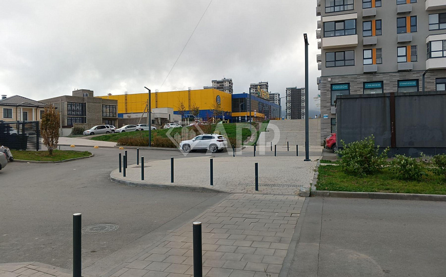 Сдаю угловое помещение 1 линия, 134 м² фото