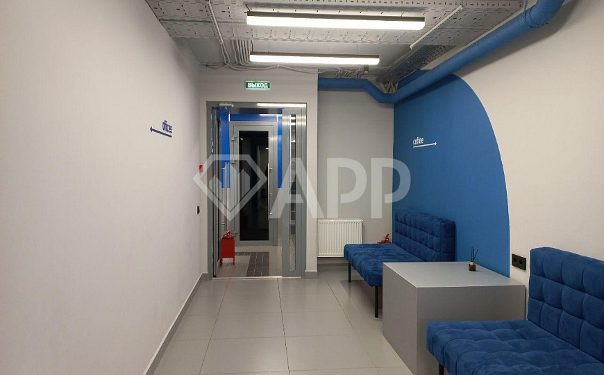 Сдам офисное помещение 29м2 в центре города фото