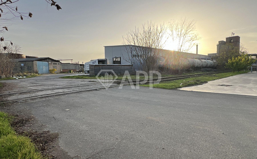 Сдаю складское помещение, 680 м² фото