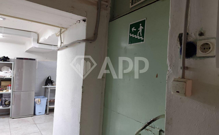 Помещение свободного назначения на Авангардной фото