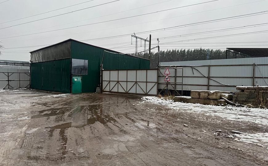 Сдам складское помещение ,200м2 фото