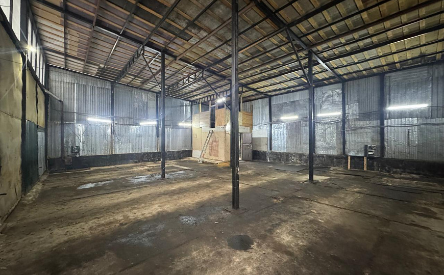 Сдам складское помещение ,200м2 фото