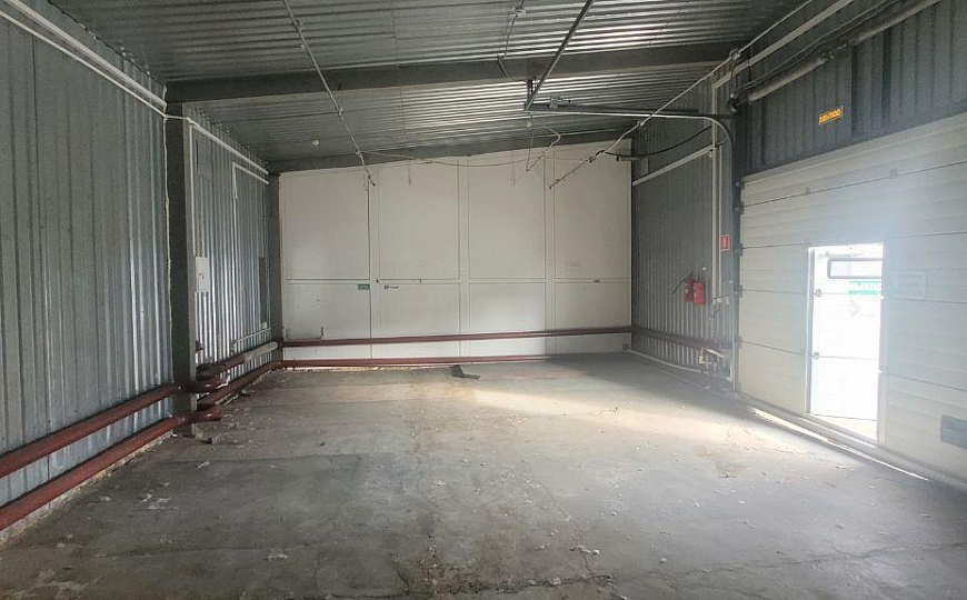 Производственная база. Центр. 6318 м2 фото