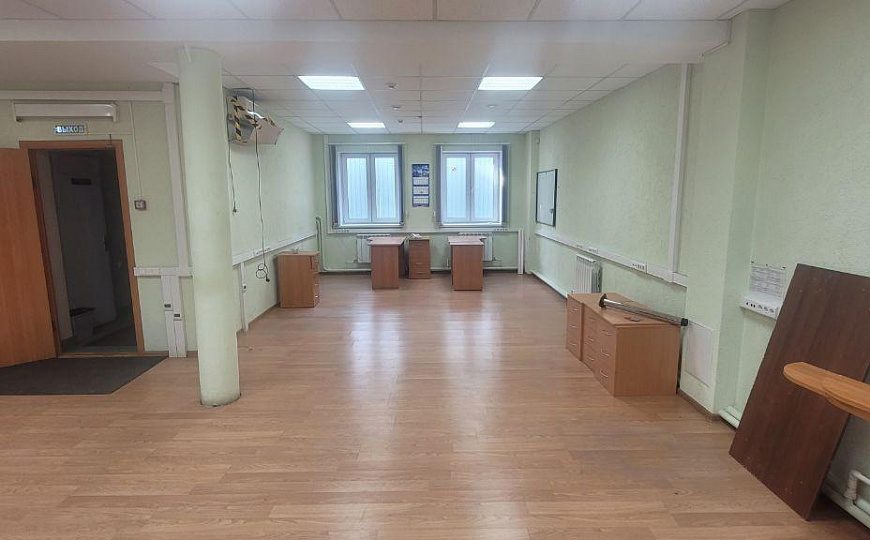 Производственная база. Центр. 6318 м2 фото