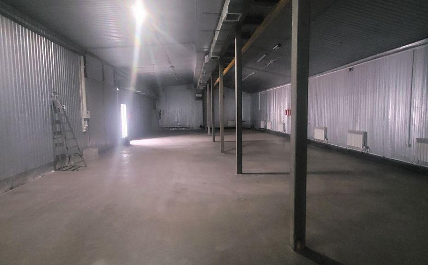 Производственная база. Центр. 6318 м2 фото