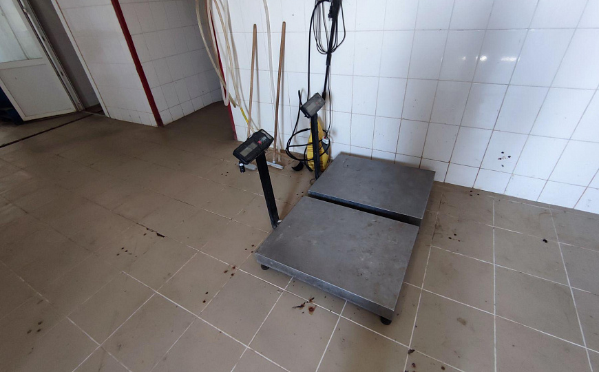 Производственное помещение, 1 500 м² фото