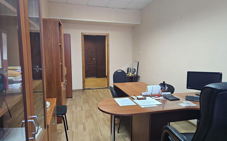 Сдам офисное помещение, от 16 м² с мебелью фото