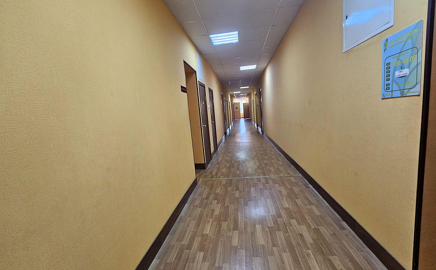 Сдам офисное помещение, от 16 м² с мебелью фото