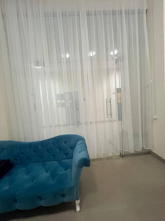 Помещение 39 м2 с арендатором в Охотном ряду фото