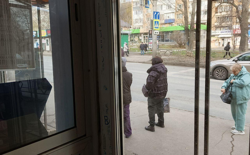 Торговый павильон на активном трафике 17,5 м2 фото