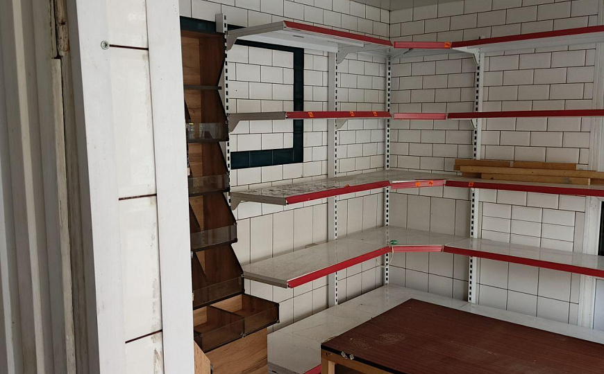 Торговый павильон на активном трафике 17,5 м2 фото