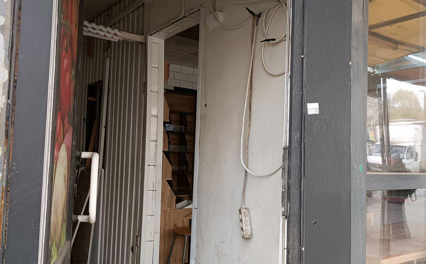 Торговый павильон на активном трафике 17,5 м2 фото