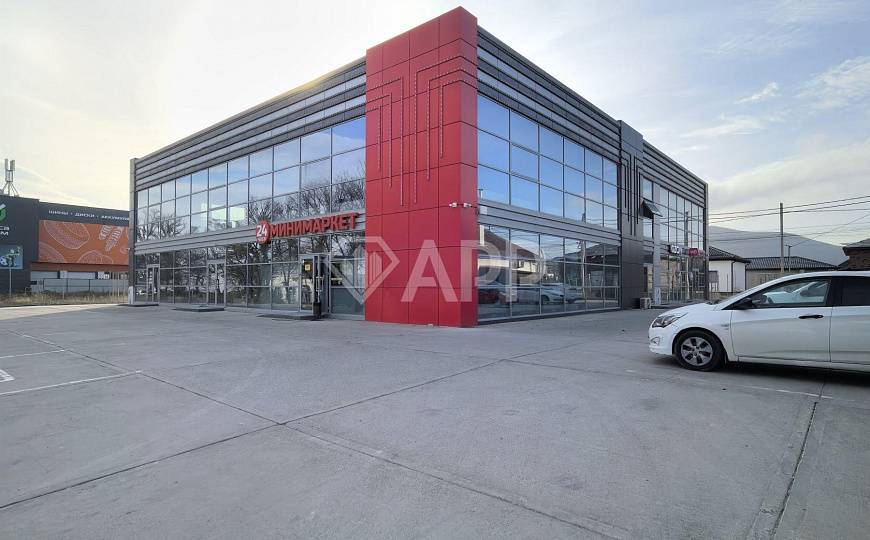 Сдам торговое помещение, 250 м² фото