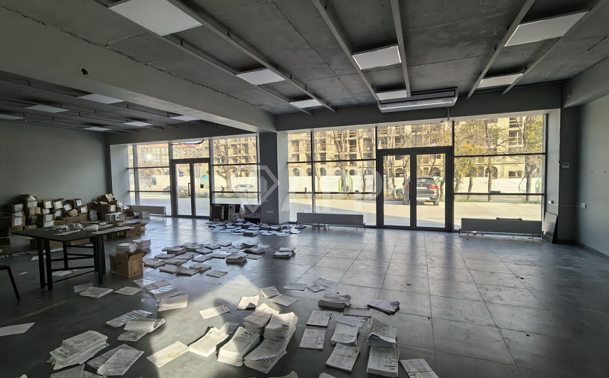 Сдам торговое помещение, 250 м² фото