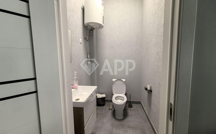 Сдам торговое помещение, 400 м² фото