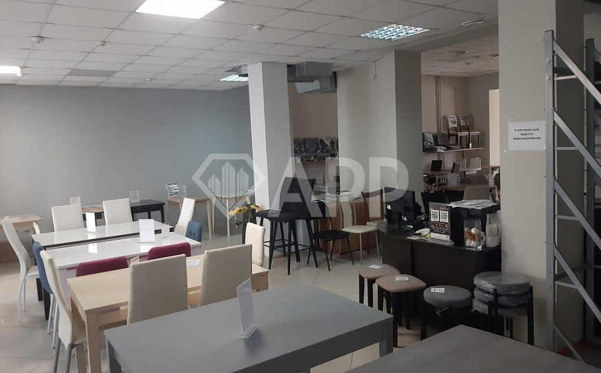 Помещение в центре города фото