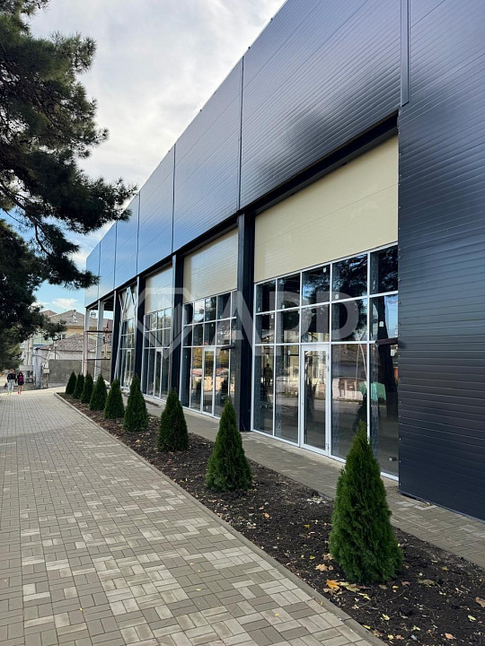 Сдаю 1 этаж 1 линия с ремонтом от 45 до 350 м² фото